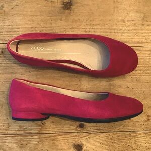 Ecco Annie Sangria Pink Ballet style flats